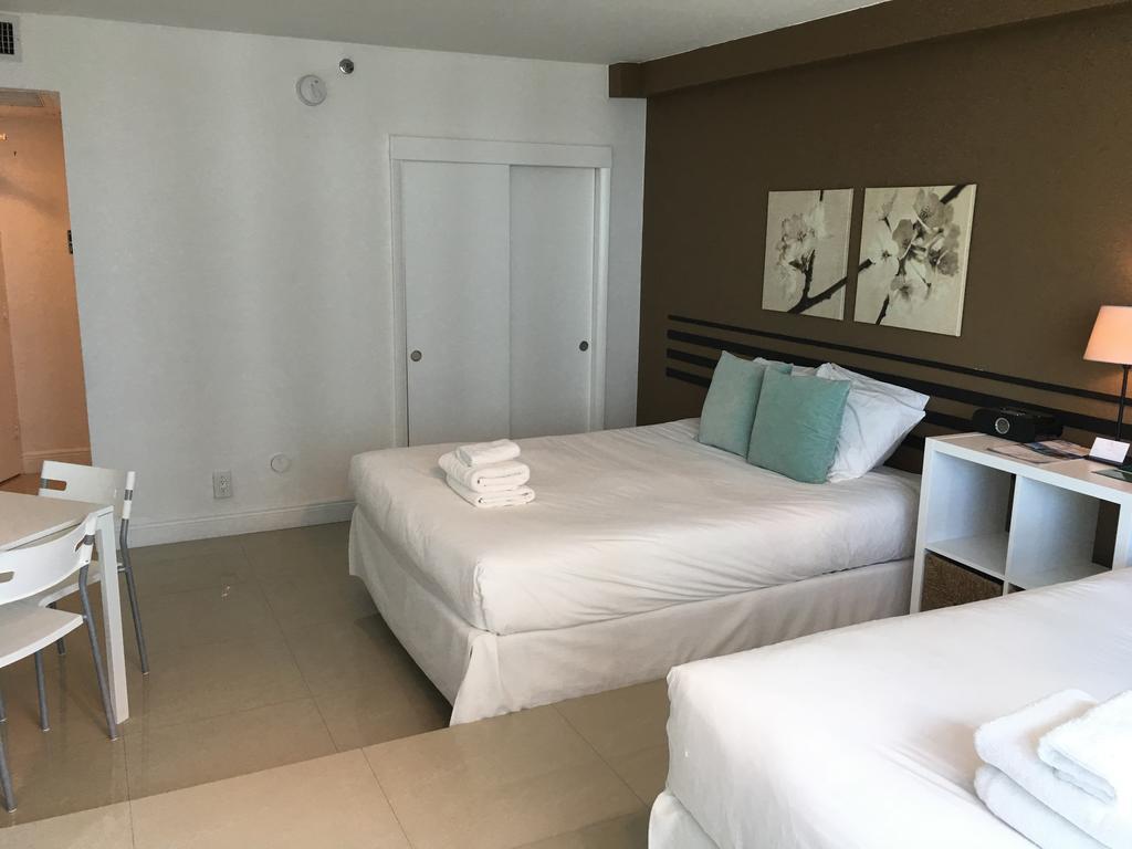 Collins Apartments By Design Suites Miami Beach Buitenkant foto