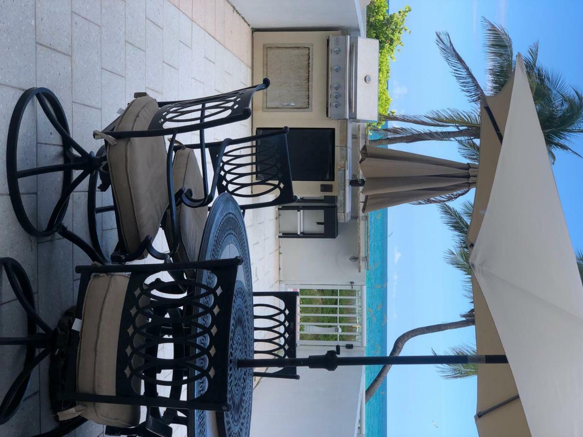Collins Apartments By Design Suites Miami Beach Buitenkant foto