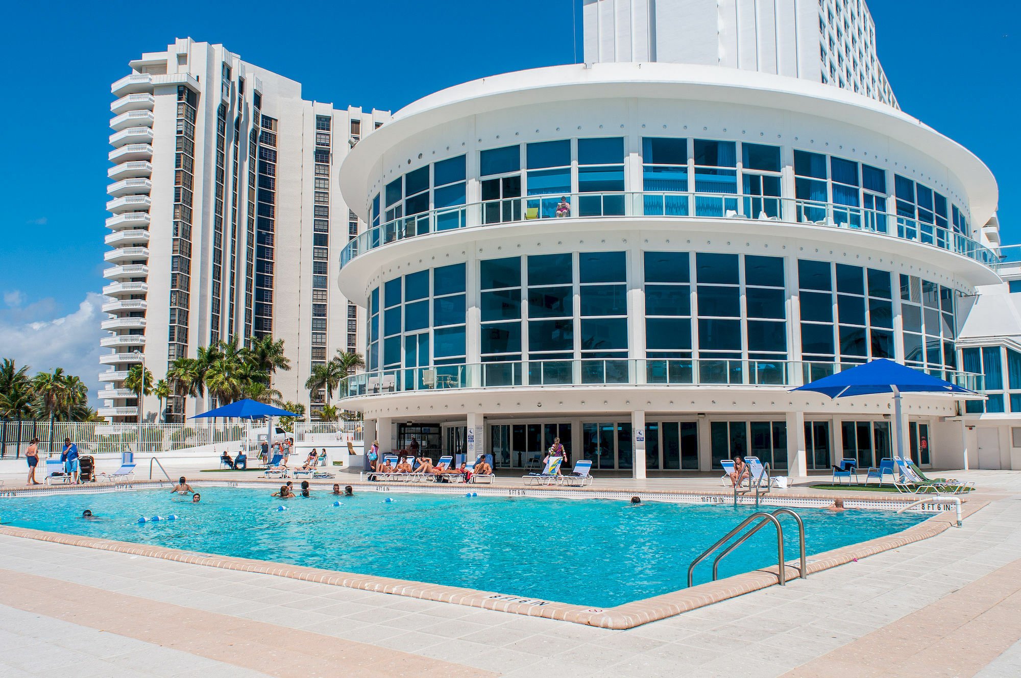 Collins Apartments By Design Suites Miami Beach Buitenkant foto
