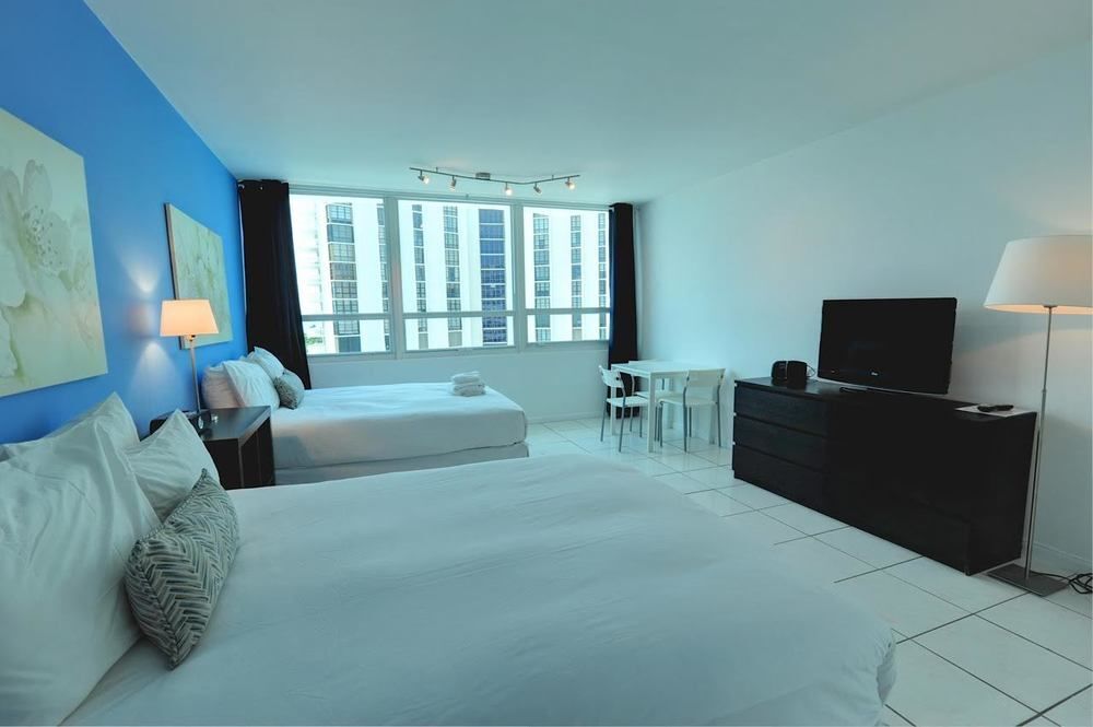 Collins Apartments By Design Suites Miami Beach Buitenkant foto