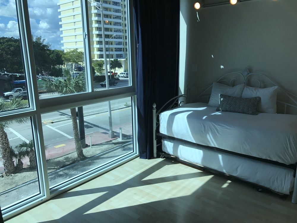Collins Apartments By Design Suites Miami Beach Buitenkant foto