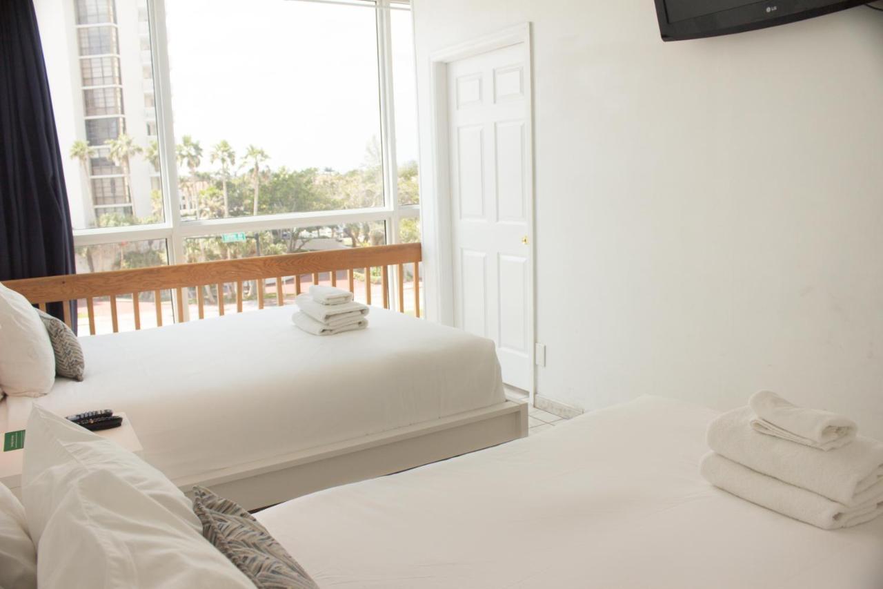 Collins Apartments By Design Suites Miami Beach Buitenkant foto
